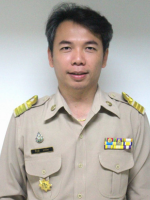 นายธีรวุฒิ  อระวีพร