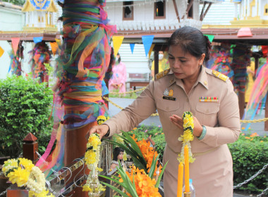 ผู้อำนวยการกองคลังเข้าสักการะสิ่งศักดิ์สิทธิ์ประจำกรมส่งเสริมสหกรณ์ ... พารามิเตอร์รูปภาพ 10